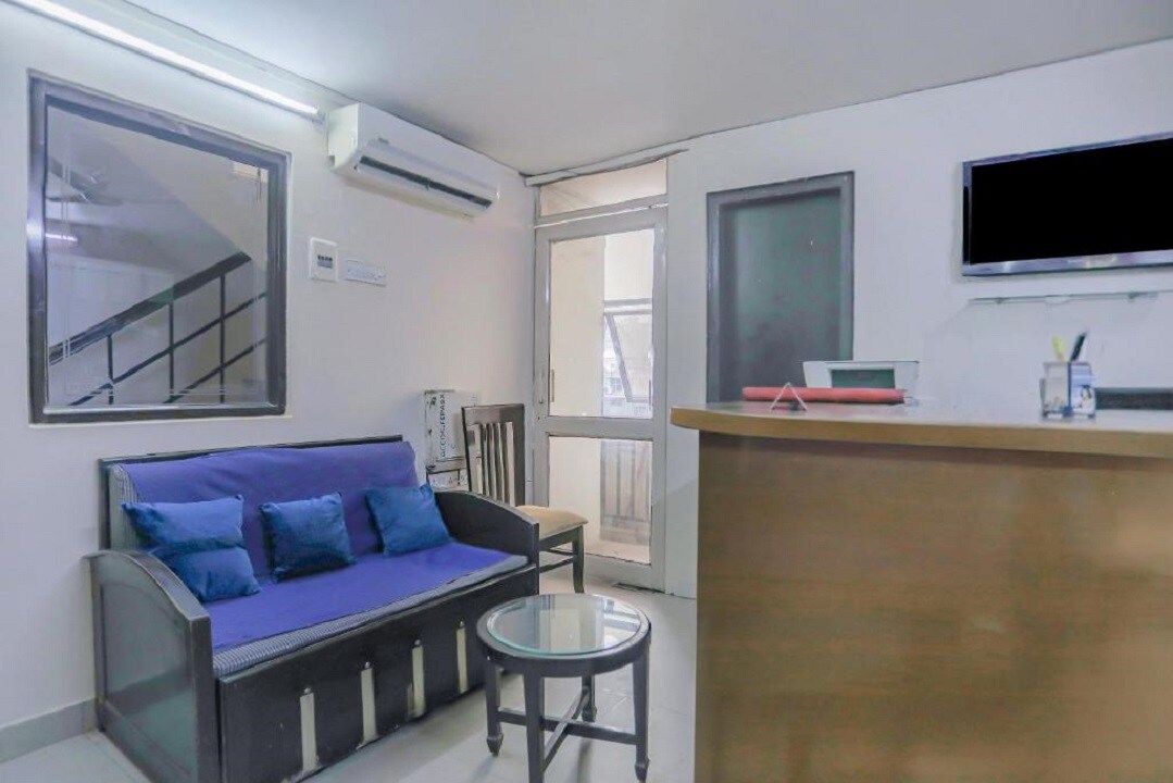 Manisha Enterprise Service Apartment - Tap to explore photos