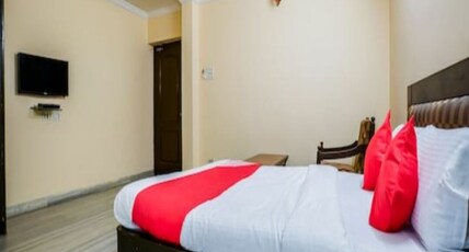 Hotel Samrat Presidency Room Type - AC Double Room