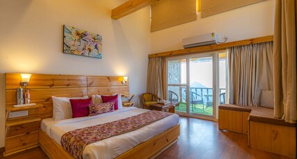 StayVista at Daafi House Room Type - Comfort Room with Mountain view