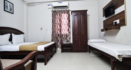 Sky Home Room Type - Deluxe Triple Ac