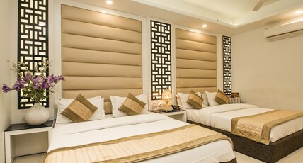 Hotel Sita International Room Type - 4 Bed Family Room