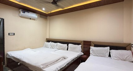 Shree Sanwariya Palace Room Type - Twin Retreat | Two Twin bed in a room