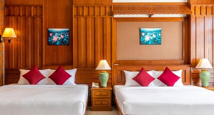 Tony Resort Patong Phuket Room Type - Junior Suite for 4 Pax