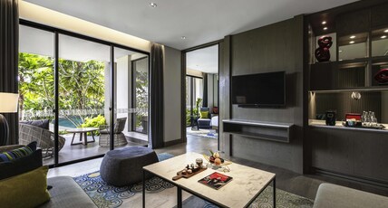 Pullman Ciawi Vimala Hills Resort Spa & Convention Room Type - Suite King Pool Access Pullman Ciawi Vimala Hills Resort Spa & Convention Room Type - Suite King Pool Access