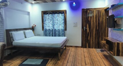 ALEXA RESORT AND RESTAURANT Room Type - Deluxe Room