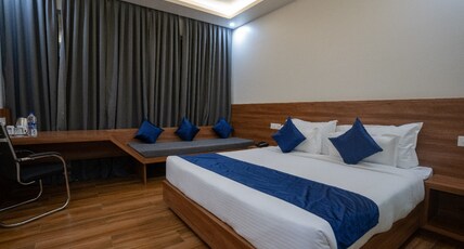 Hotel Makhan Vihar Ambikapur Room Type - Corporate standard king