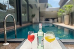 Amigos Candolim Beach