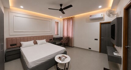 Golden Plaza Room Type - Deluxe Room 103 with Air Conditioning