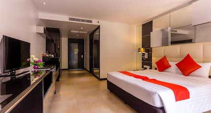 Nova Platinum Hotel Room Type - Grand Deluxe King with Balcony (Executive Wing) Nova Platinum Hotel Room Type - Grand Deluxe King with Balcony (Executive Wing)