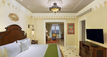 ITC Grand Bharat - A Luxury Collection Retreat Room Type - Luxury Suite with Semi Private Pool ITC Grand Bharat - A Luxury Collection Retreat Room Type - Luxury Suite with Semi Private Pool