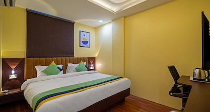 Treebo Taj Square, 10 Mins From Airport Room Type - Deluxe Room With Living Area