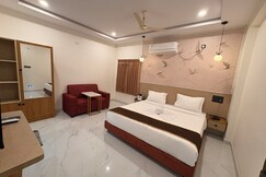 Address of Hotel Dhanwik