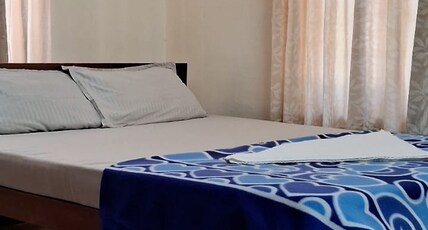 River Breeze by Anvarin Kainakary Room Type - Bedroom 1