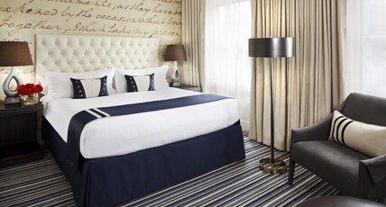 Kimpton George Hotel, an IHG hotel Room Type - 1 King Premium Street View