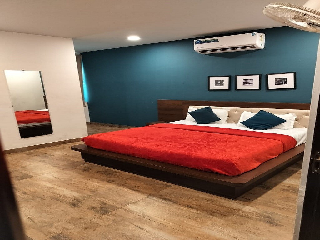 Darshan Plaza - Tap to explore photos