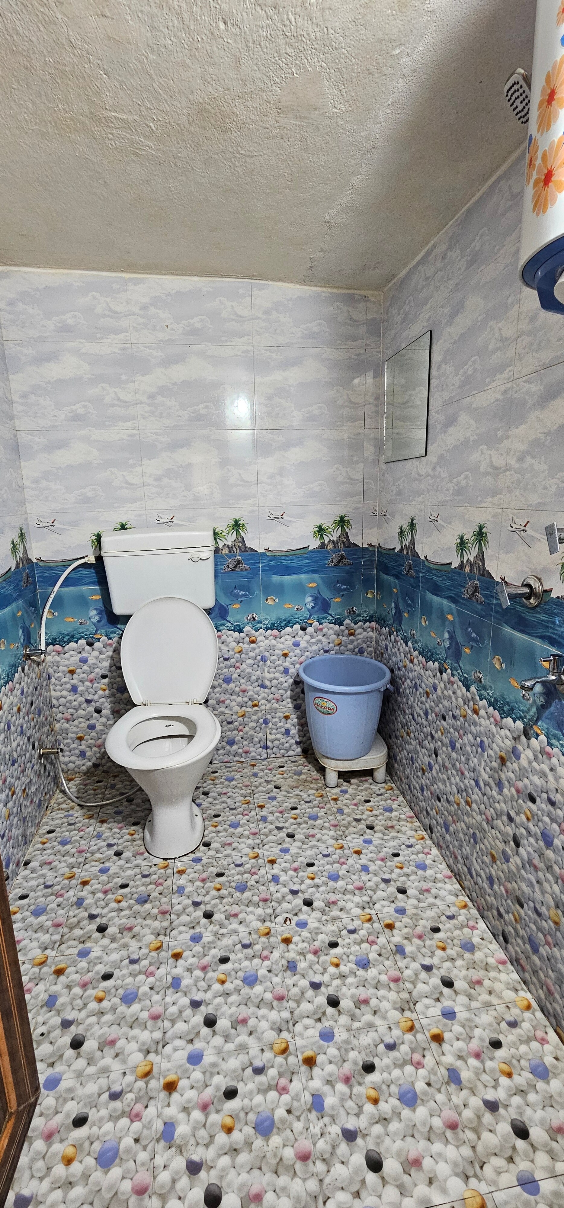 Shree krishna hotel - Tap to explore photos