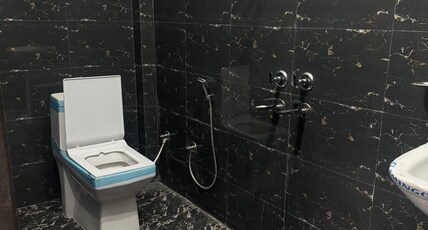 Hotel Rest & Bite Room Type - Triple Bed Room