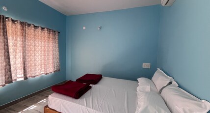 Mantan Stay Room Type - AC Rooms for Couples