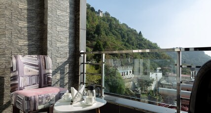 Hotel Park Royale Inn Room Type - Executive Room with Balcony and View