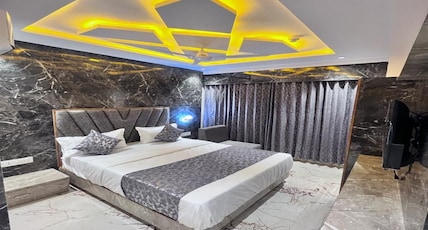 Hotel Lotus Park Room Type - Deluxe Room Hotel Lotus Park Room Type - Deluxe Room
