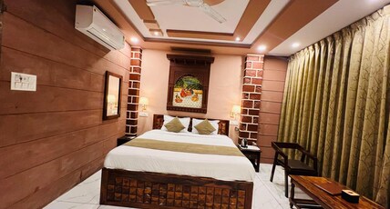 The Raj heritage Room Type - King Room With Balcony