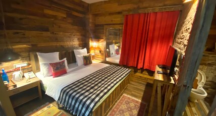 Meena Bagh Villa | Rooms & Cafe Khoblu Room Type - Budget Rooms.