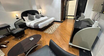 CNS Hotels Room Type - Bedroom 1