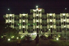 Hotel Deepak