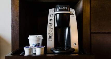 Holiday Inn Express & Suites SPRUCE GROVE - STONY PLAIN Room Type - Deluxe Specialty