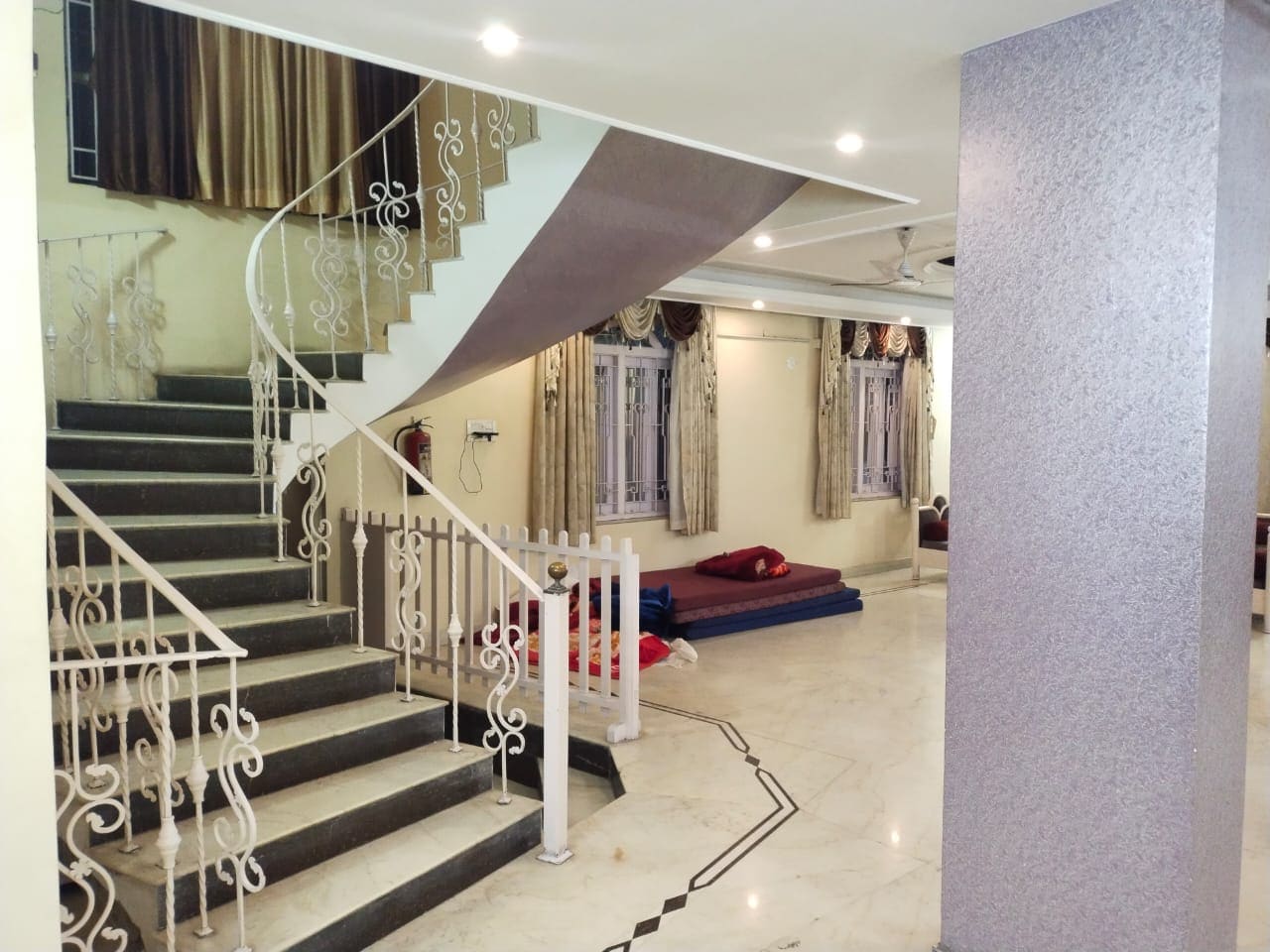 JBS Care Residency in Saltlake Sector 2 - Tap to explore photos