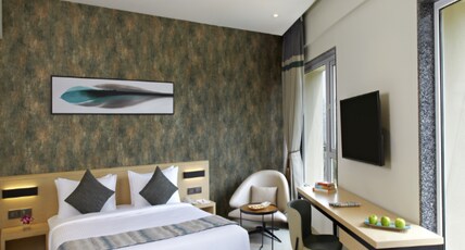 Click Hotel Bangalore, International Airport Room Type - Executive Room