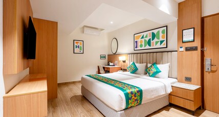 Treebo Premium Taara Room Type - Deluxe Room