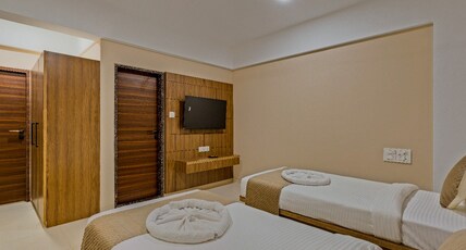 Hotel Grand Heritage Room Type - Executive Room AC