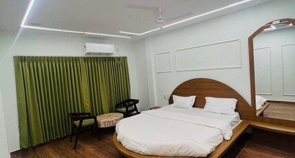 DHANLAKSHMI ORCHARD RESORT Room Type - LUXURY