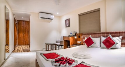 THE ROSEWOOD Room Type - AC Deluxe Room