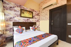 FabHotel AK Acacia Jazz Club