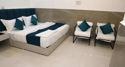 FabHotel Metro Residency Room Type - Premium Room