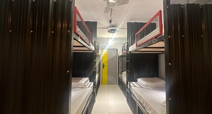TravoTale Hostel and Co-Work Room Type - 8 Bed Mixed dorm
