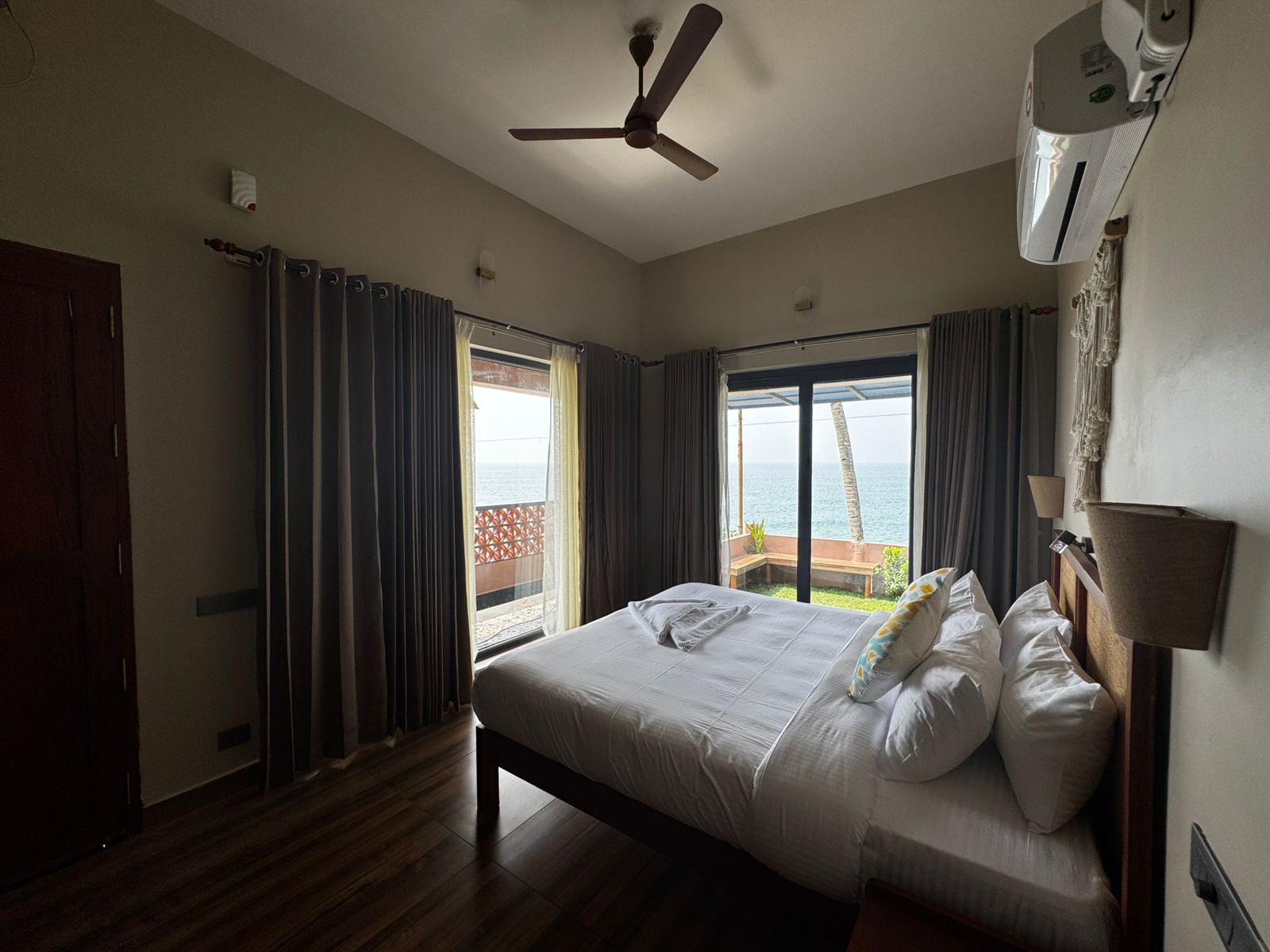 Casa Maya - Tap to explore photos