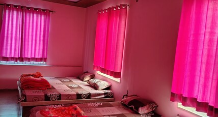 Hotel Palak palace Room Type - Bedroom 1