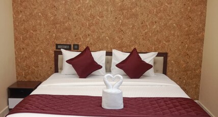 JPD Residency Room Type - Deluxe Double Room