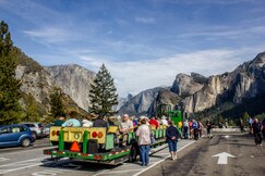 Holiday Inn Express & Suites Oakhurst - Yosemite Park Area, an IHG Hotel