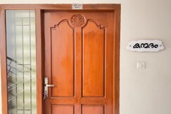 Soorya Madhavam Apartments, Guruvayoor - 200 meters from Temple