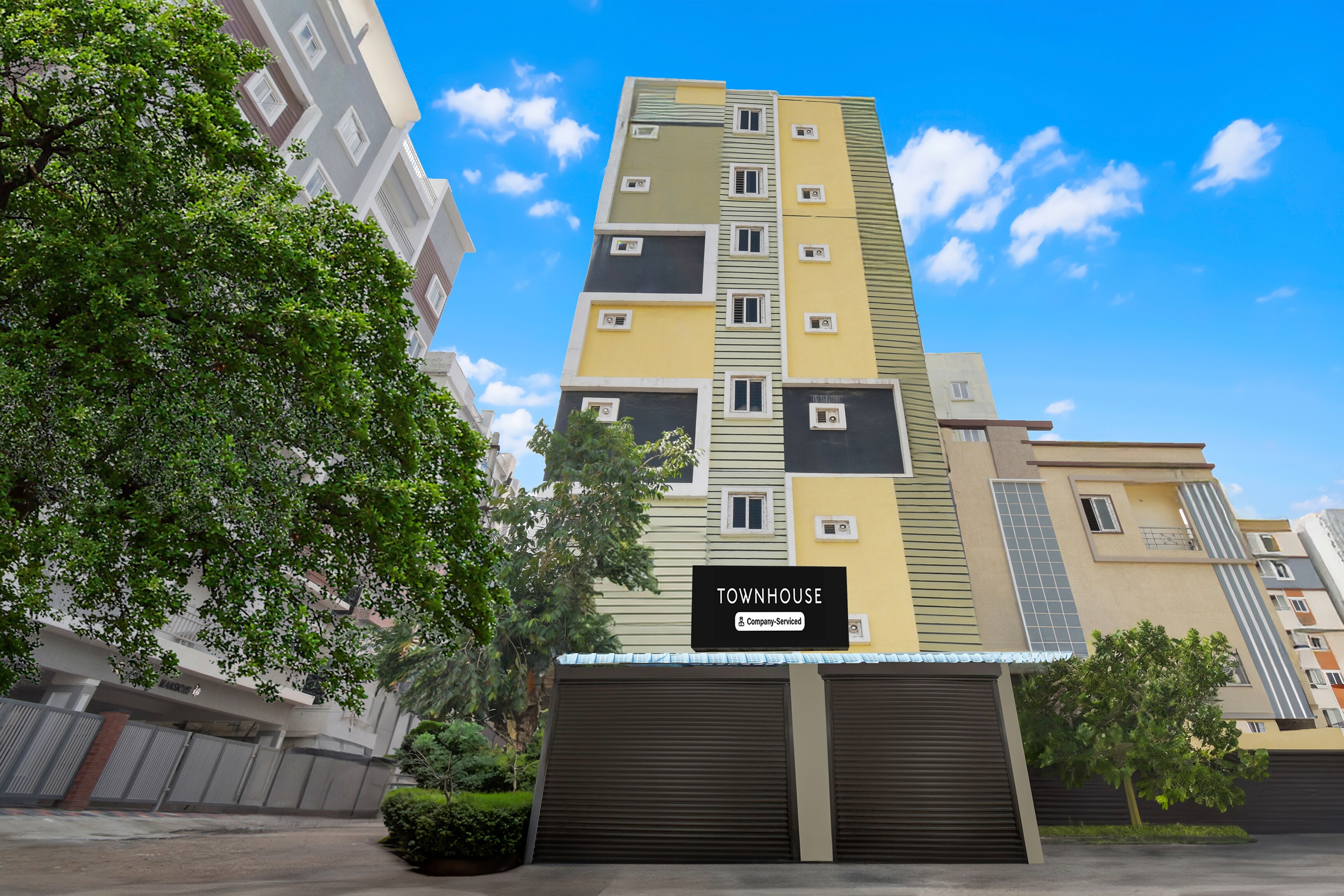 Super Townhouse Hitech City Madhapur - Tap to explore photos