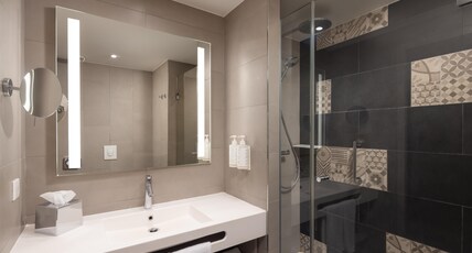 Hilton Garden Inn Bordeaux Centre Room Type - QUEEN FAMILY ROOM