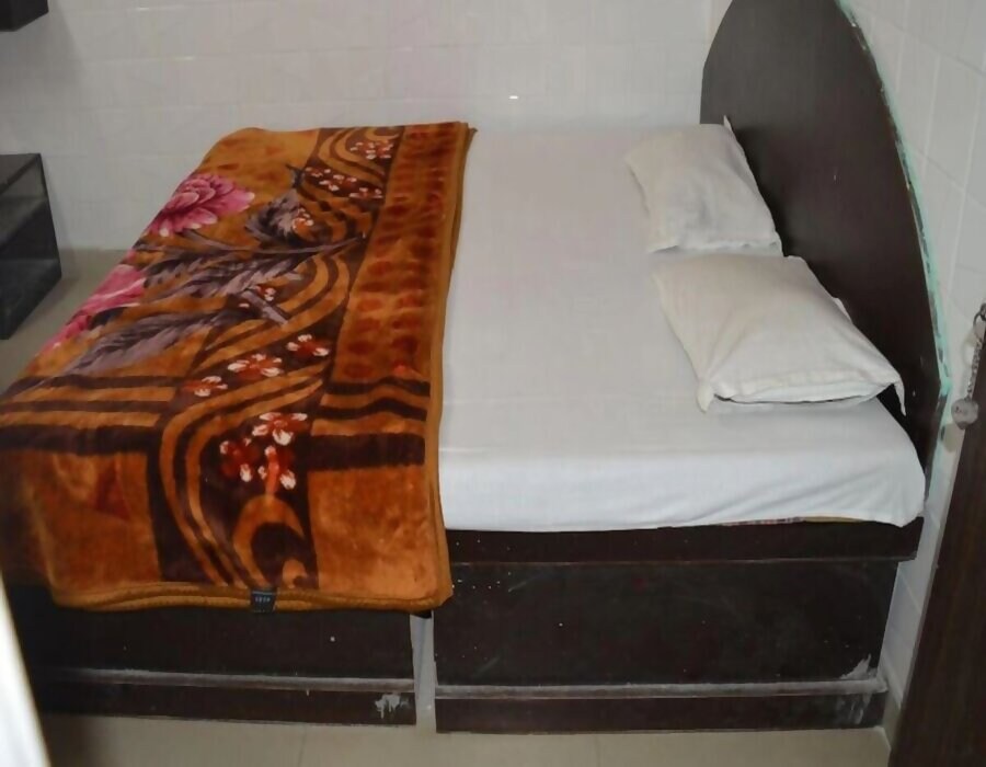 HOTEL KGN - Tap to explore photos