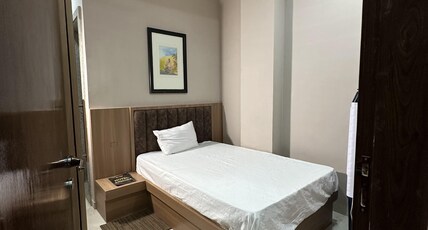 Ashoka hotel Room Type - normal room