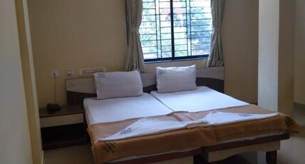 Hotel Srinivasa Residency - Boarding & Lodging Room Type - Double Deluxe Non AC