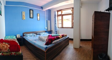 RAYENAS HOMESTAYS Room Type - Bedroom 1