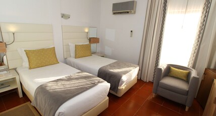 Best Western Hotel Dom Bernardo Room Type - 2 Single Beds, Non-Smoking, Standard Room, Air-Conditioned, Wi-Fi Best Western Hotel Dom Bernardo Room Type - 2 Single Beds, Non-Smoking, Standard Room, Air-Conditioned, Wi-Fi